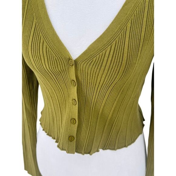 NWT Velvet by Graham & Spencer Ribbed Crop Cardigan Sz Medium Pistachio Green - Picture 2 of 12